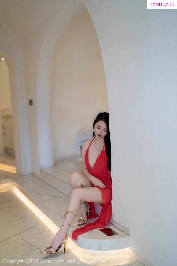 Summer宝宝  [XiuRen]高清写真图 2023.10.17 No.7517 Summer宝宝 丝袜美腿第34张图片